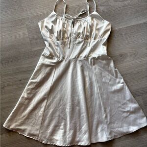 Leslie Fay Cream Satin Garment